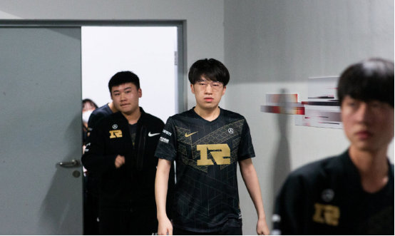 向上的精神 向上的精神