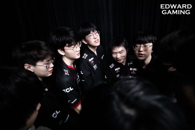 冷的数字更 冷的数字更