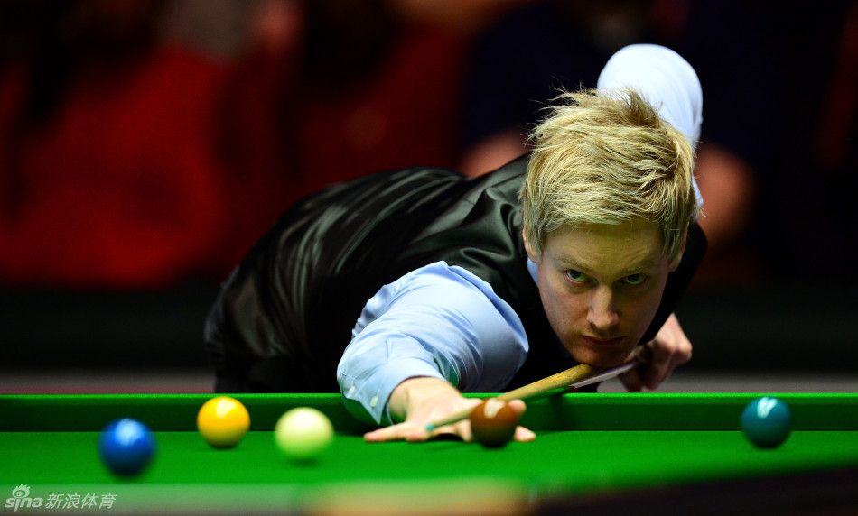 交媒体上分 交媒体上分