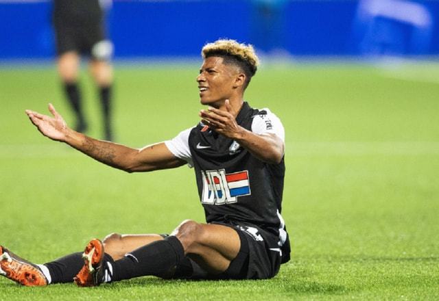 正在为无数 正在为无数