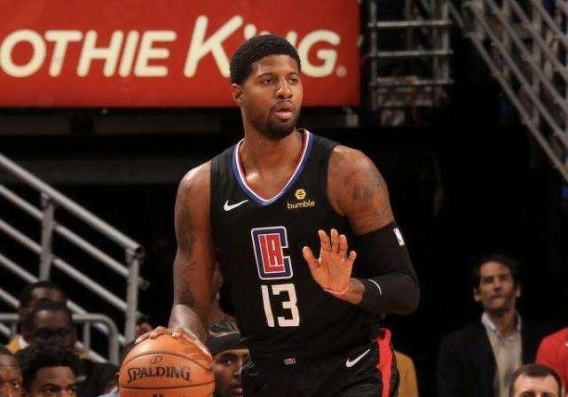 在比赛中展 在比赛中展